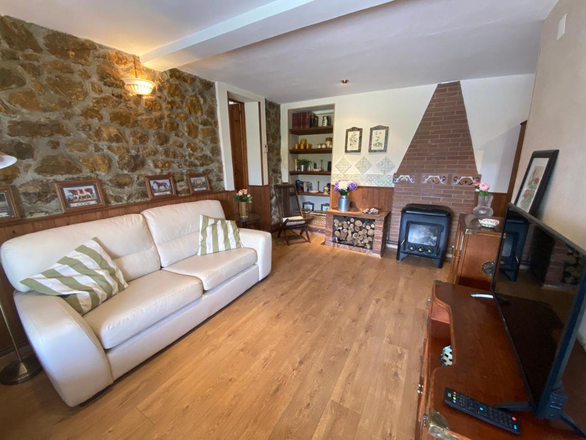 Villa Paraes Nava Extérieur photo